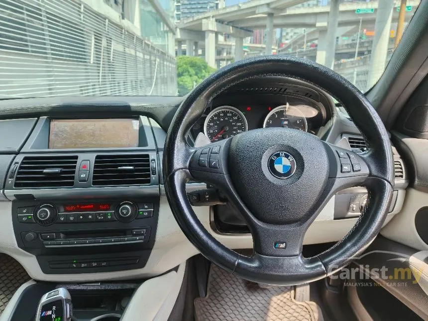 2010 BMW X6 M SUV