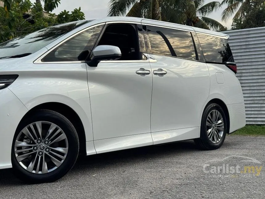 2023 Toyota Alphard Z MPV