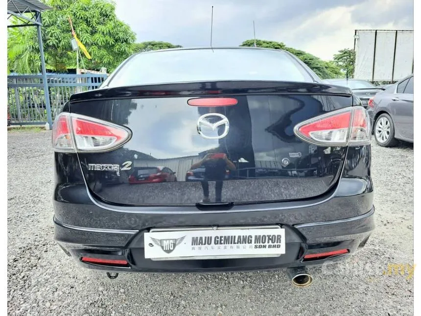 2011 Mazda 2 R Sedan