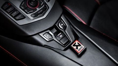 Knalpot Akrapovic Makin Cerdas