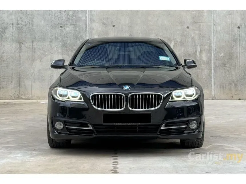 2015 BMW 520i Sedan