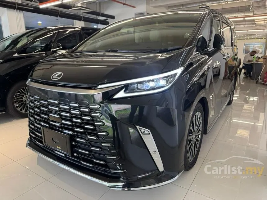 2024 Lexus LM 500h Version L 6 Seater MPV