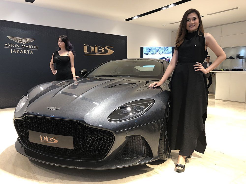Aston Martin DBS Superleggera Resmi Meluncur di Indonesia, Harga Masih Misteri