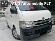 Toyota Hiace Panel Van 2.5 DIESEL MT NEW FACELIFT TIP TOP 1 OWNER