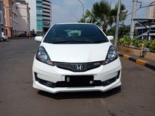 2013 Honda Jazz 1.5 RS Hatchback istimewa dan antik