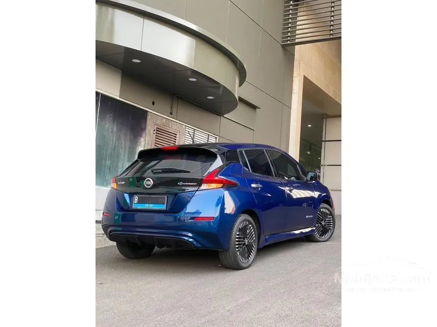 2021 Nissan Leaf (1 Tone) Hatchback