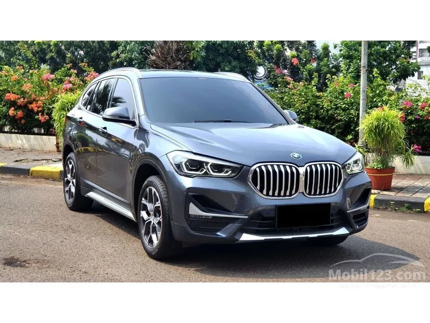 Jual Mobil BMW X1 2021 sDrive18i xLine 1.5 di DKI Jakarta Automatic SUV Abu