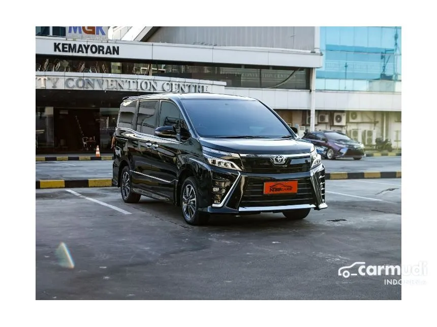 Jual Mobil Toyota Voxy 2018 2.0 di DKI Jakarta Automatic Wagon Hitam Rp 335.000.000