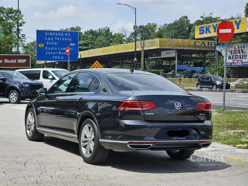 2019 Volkswagen Passat TSI Highline Sedan