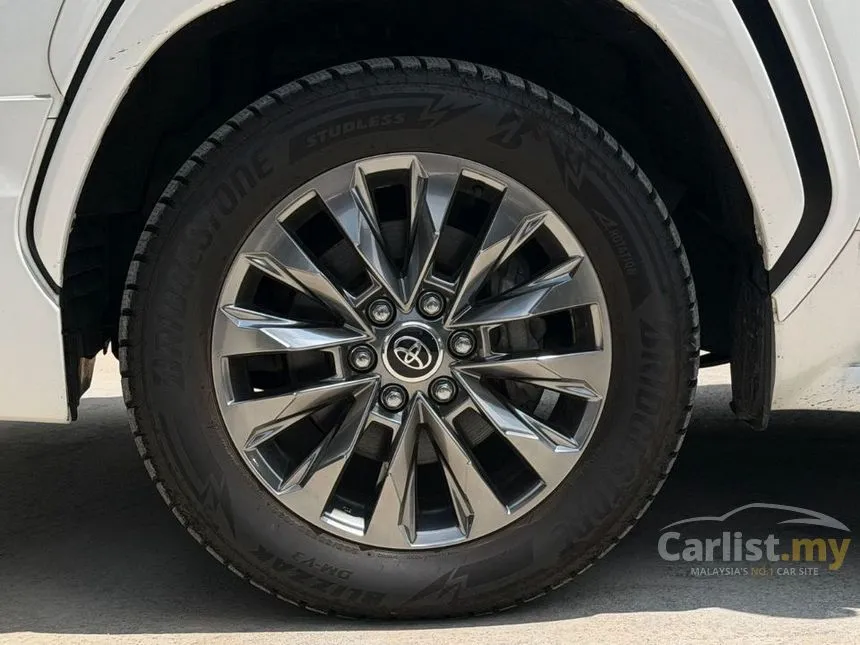 2023 Toyota Land Cruiser J300 ZX Modellista 7 Seater SUV