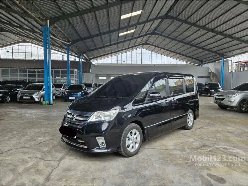 Jual Mobil Nissan Serena 2013 Highway Star 2.0 di Sumatera Utara Automatic MPV Hitam Rp 150.000.000