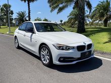 2016 BMW 320i 2.0 M Sport Sedan LCI Facelift Turbo Putih Tangan 1 Ori
