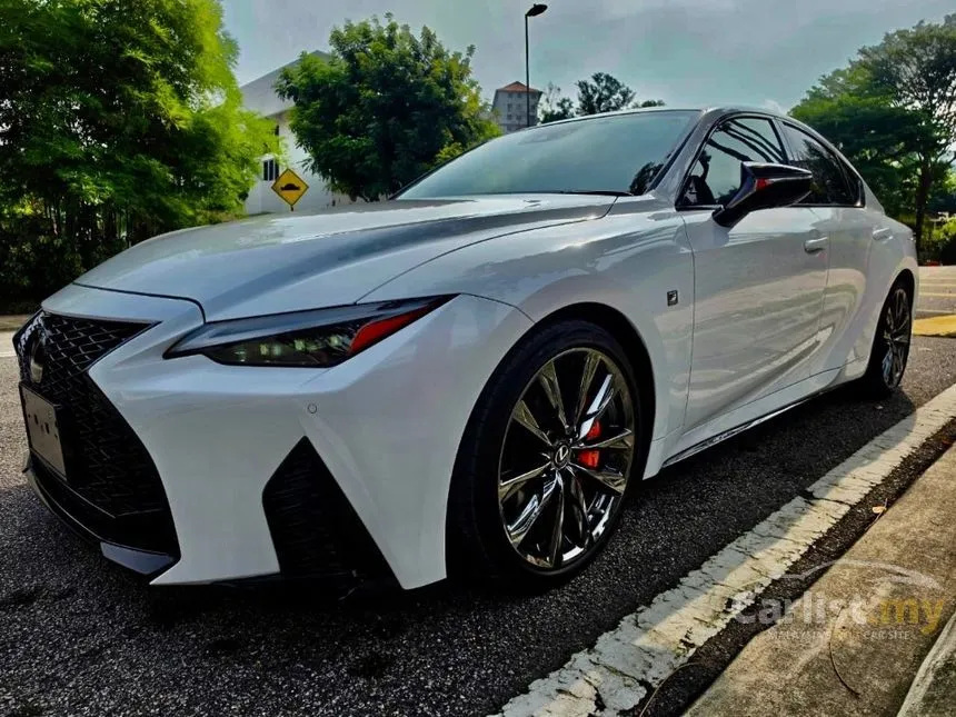 2022 Lexus IS 300 F Sport Sedan