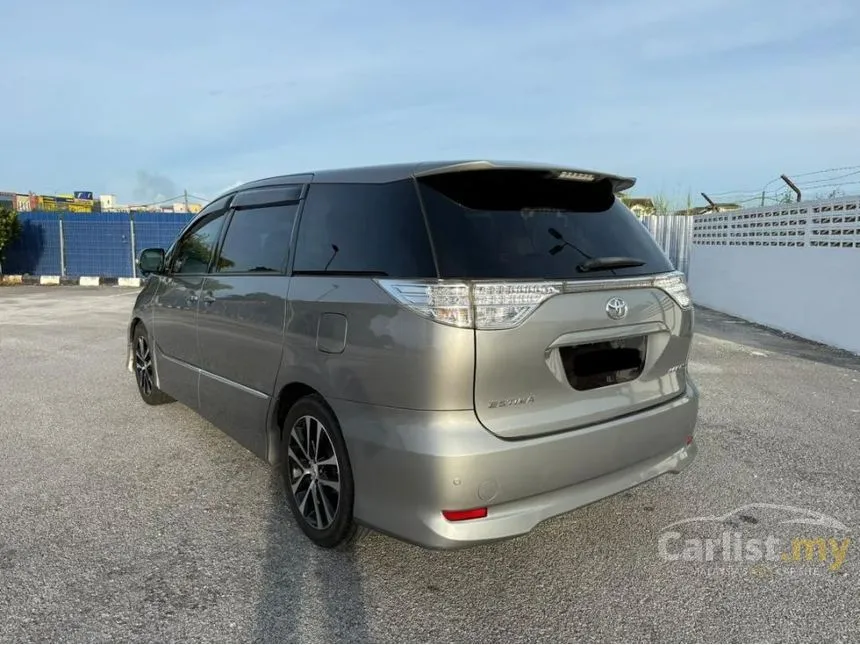 2012 Toyota Estima Aeras MPV