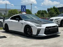 2013 Nissan GT-R 3.8 Black Edition - BOSE / Recaro Seats / HKS Blowoff / Carbon Wing