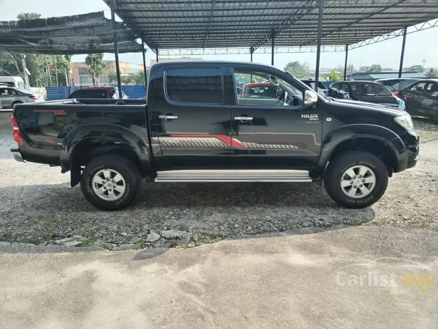 2010 Toyota Hilux G Dual Cab Pickup Truck