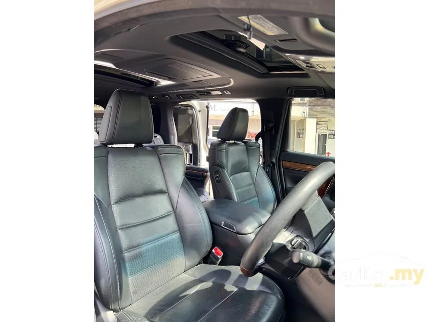 2015 Toyota Alphard G Executive Lounge MPV