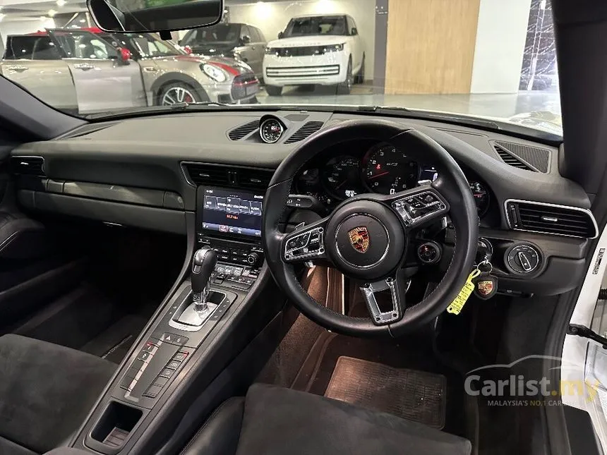 2019 Porsche 911 Carrera GTS Coupe