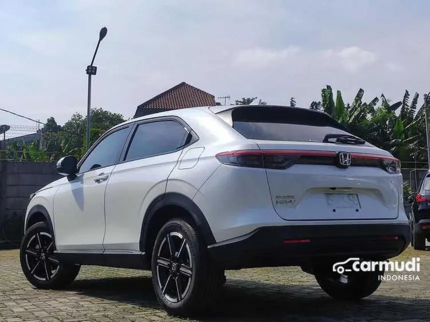 2024 Honda HR-V S SUV