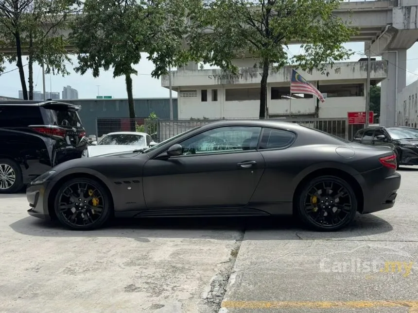 2011 Maserati GranTurismo S MC Sport Line Coupe