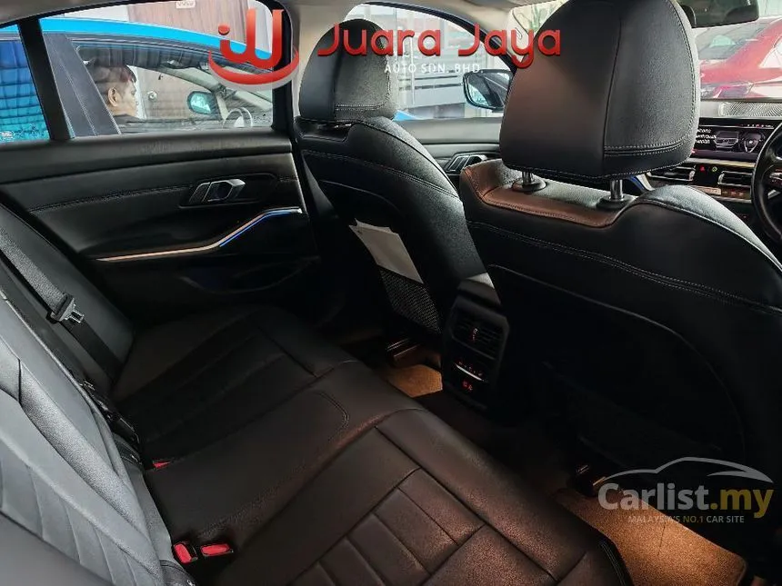2022 BMW 320i Sport Sedan