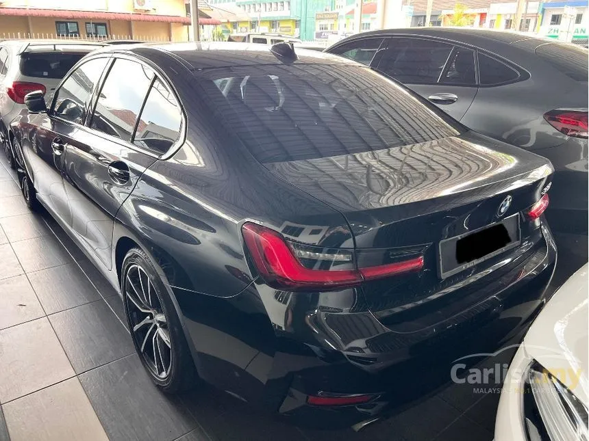 2022 BMW 320i Sport Sedan