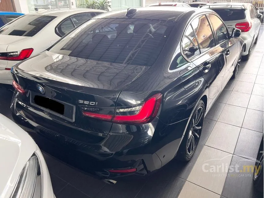 2022 BMW 320i Sport Sedan