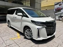 2022 TOYOTA ALPHARD 2.5 S (13K MILEAGE / 5A GRADE ) PANORAMIC ROOF WITH ANDROID AND APPLE CAR PLAY
