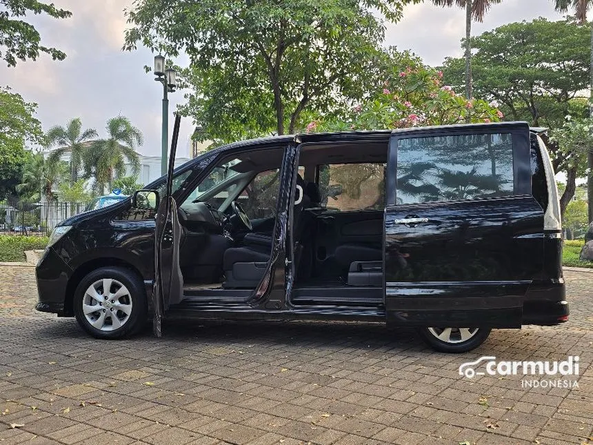 2013 Nissan Serena Highway Star MPV