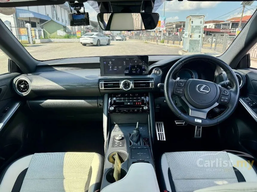 2021 Lexus IS 300 F Sport Sedan