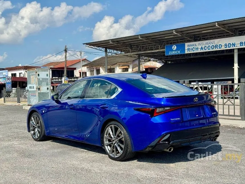 2021 Lexus IS 300 F Sport Sedan