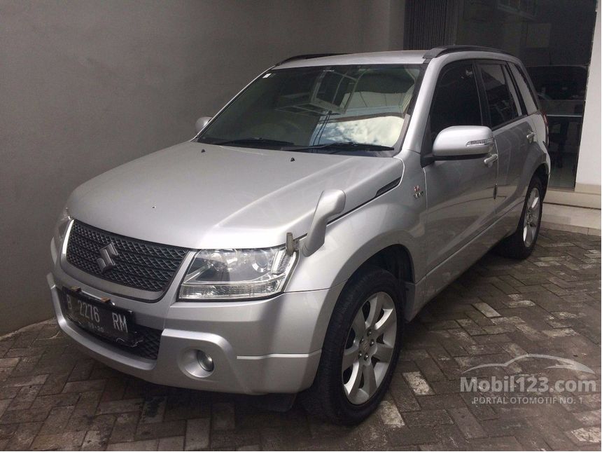 Jual Mobil  Suzuki Vitara  2010 2 4 di DKI Jakarta  Automatic 