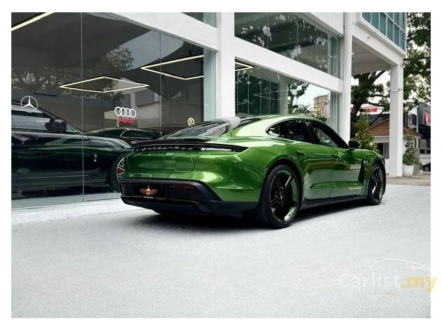 2021 Porsche Taycan Turbo S Sedan