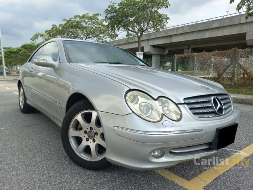 2003 Mercedes-Benz CLK240 Coupe