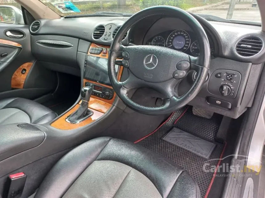 2003 Mercedes-Benz CLK240 Coupe