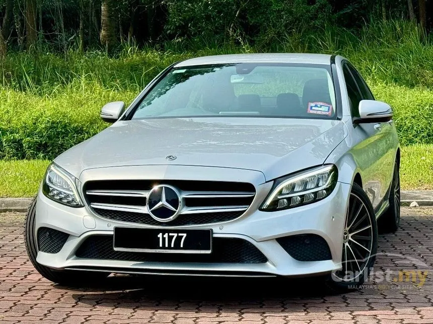 2018 Mercedes-Benz C200 Avantgarde Sedan