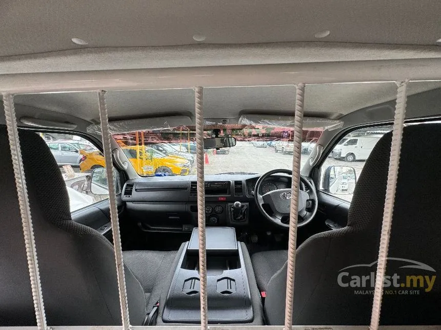 2019 Toyota Hiace Panel Van Van