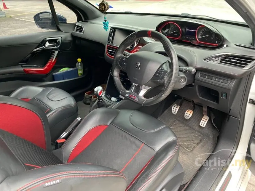 2014 Peugeot 208 GTi Hatchback