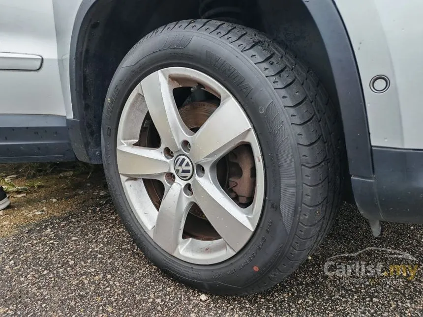 2010 Volkswagen Tiguan TSI SUV