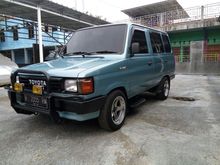 1989 Toyota Kijang 1.5 MPV Minivans