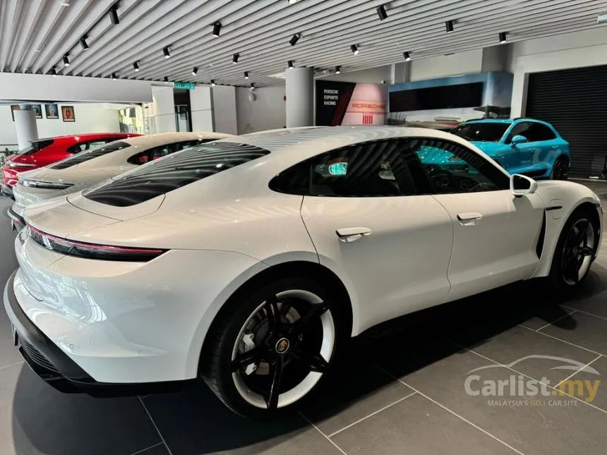 2023 Porsche Taycan GTS Sedan