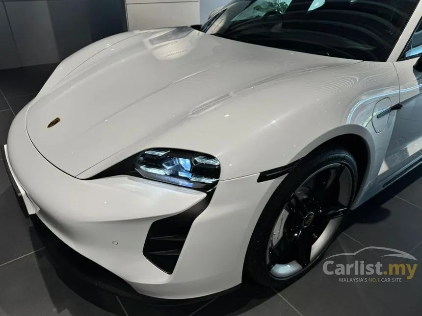 2023 Porsche Taycan GTS Sedan