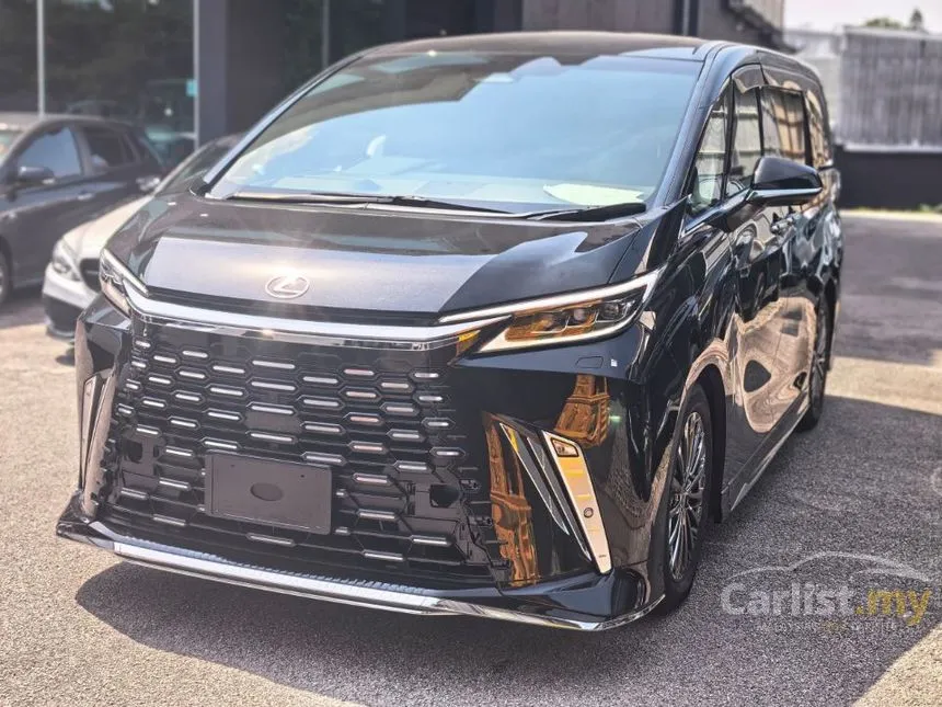 2024 Lexus LM 500h 4 Seater MPV