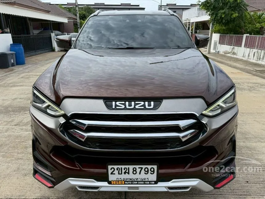 2021 Isuzu MU-X Ultimate SUV