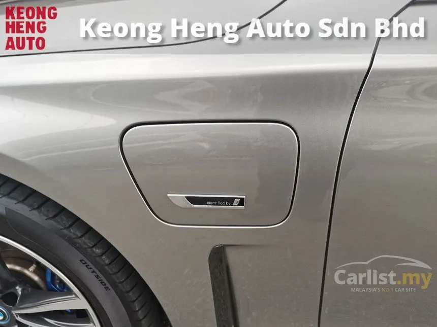2022 BMW 740Le xDrive M Sport Sedan