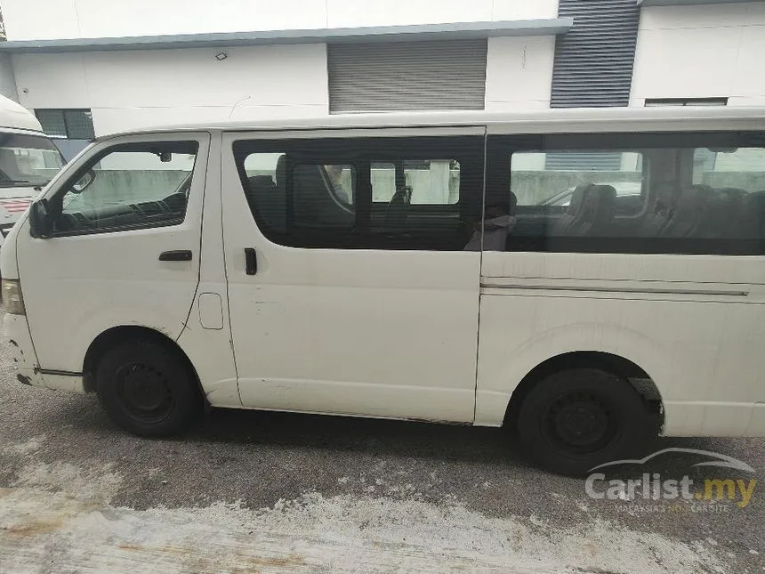 2012 Toyota Hiace Window Van