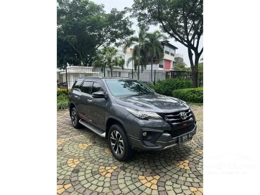 Jual Mobil Toyota Fortuner 2019 TRD 2.4 di DKI Jakarta Automatic SUV Abu
