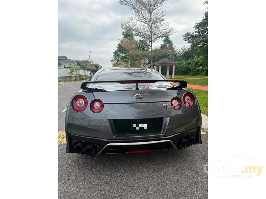2020 Nissan GT-R Premium Edition Coupe