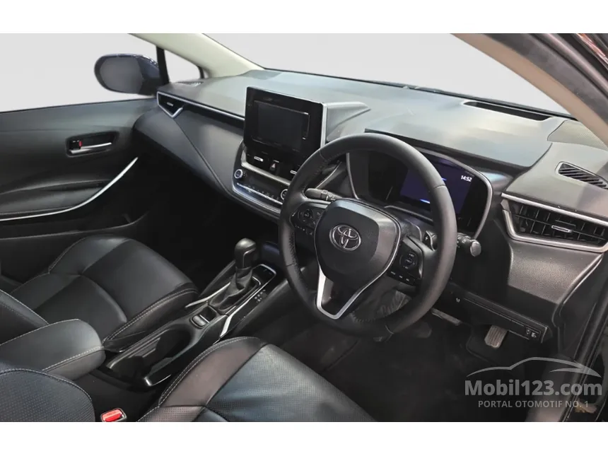 2020 Toyota Corolla Altis V Sedan