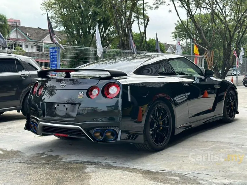 2022 Nissan GT-R Track Edition T-Spec Coupe